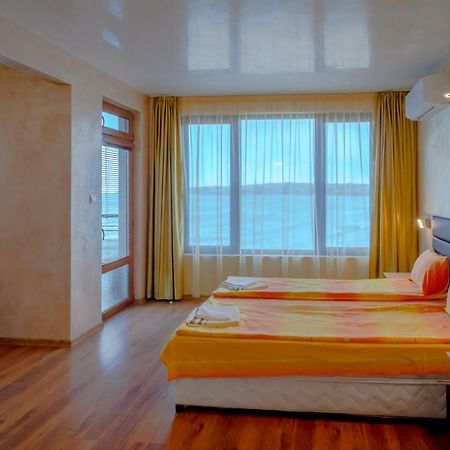 Guest House Karamihalevi 소조폴 외부 사진