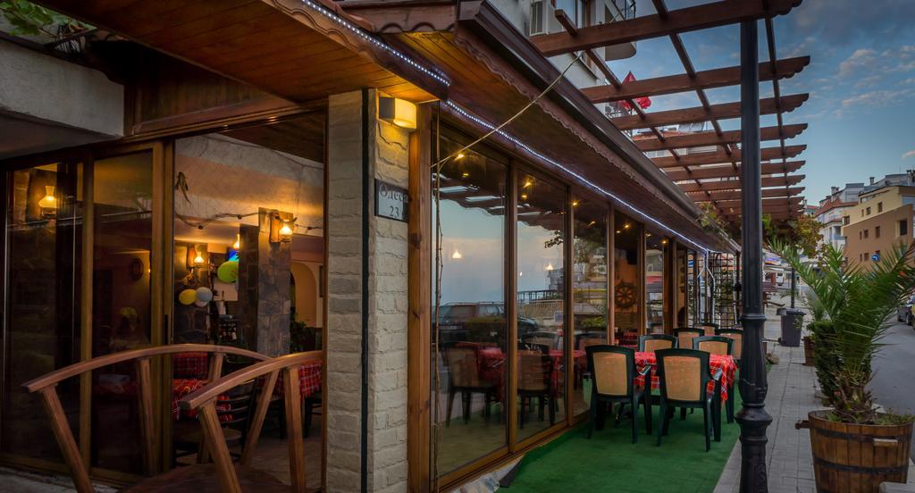 Guest House Karamihalevi 소조폴 외부 사진